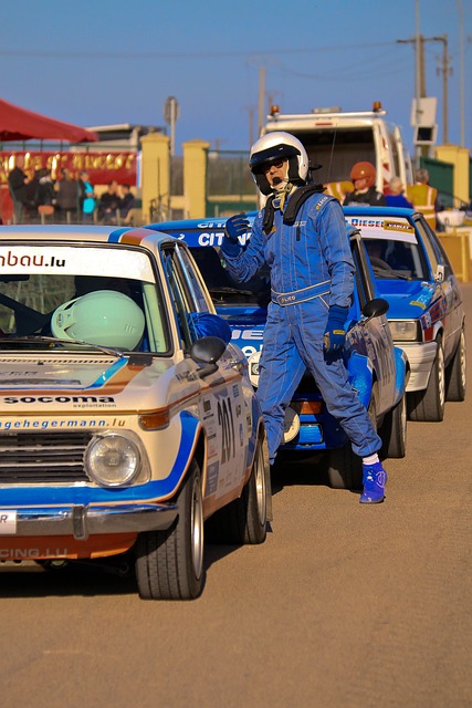 靠中场对抗 靠中场对抗